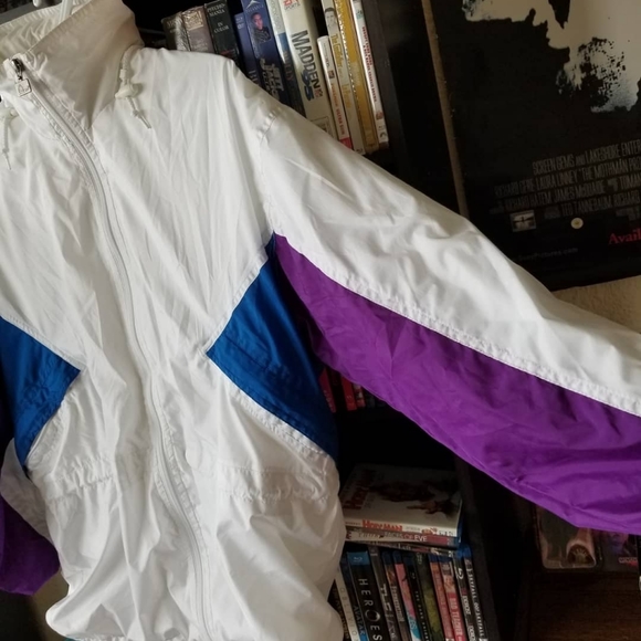 Hidden Hoodie Windbreaker by Head - Picture 2 of 7